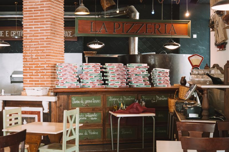 Papa Ginos restaurant interior — a warm, welcoming papa gino's dining space